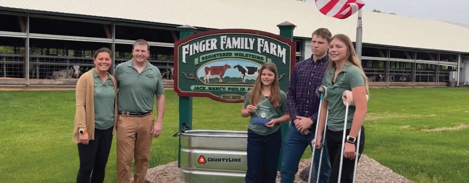 Finger Family Farm with family around the farm sign