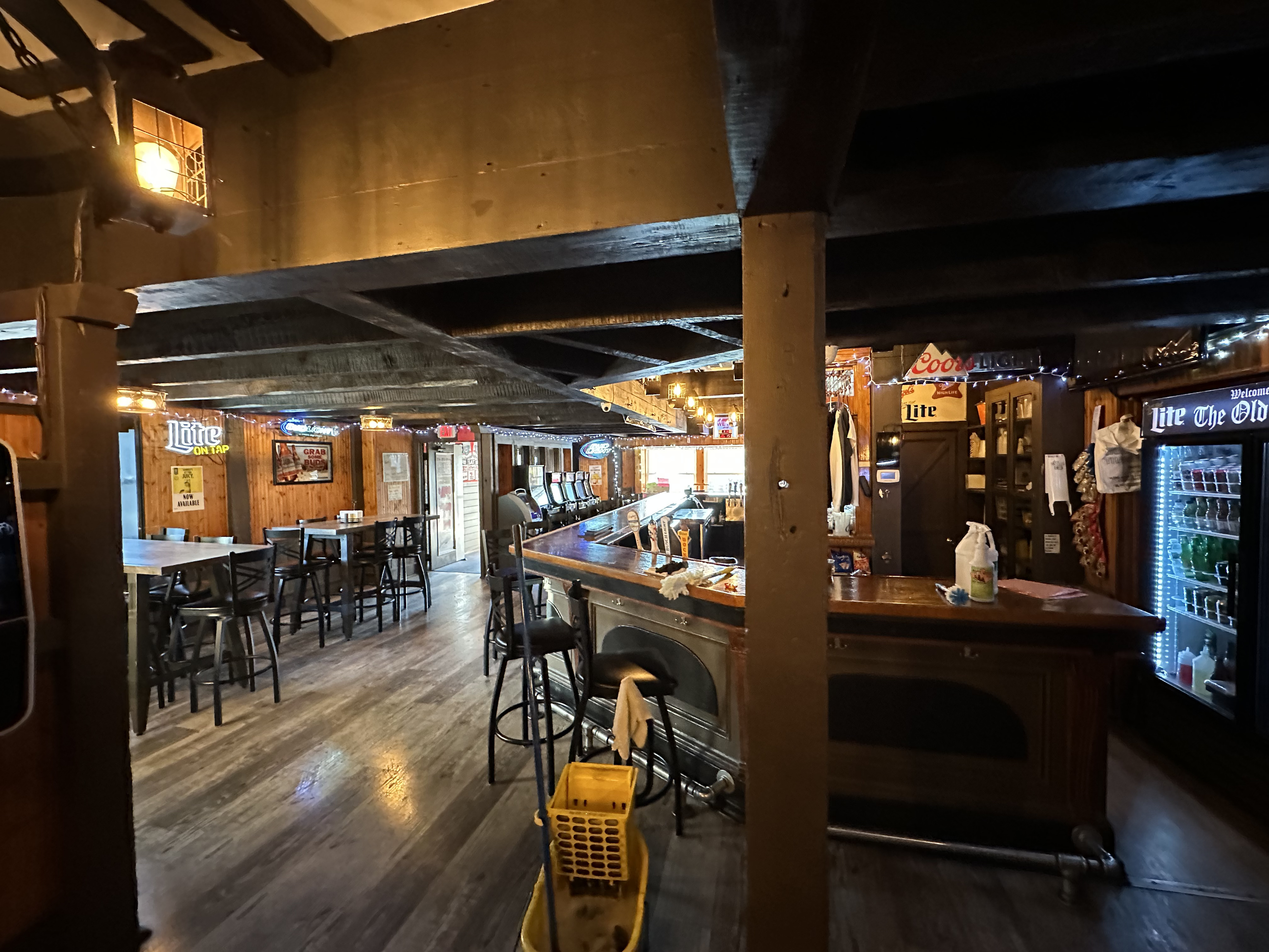 Old Grog Bar
