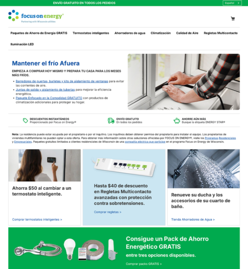 Web page from Focus Energy with a green header, hero text "Mantener el frío Afuera," and a photo of hands opening a window to keep the cold out, with product cards below.